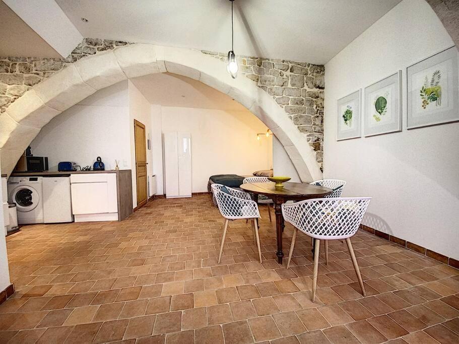 Joli Studio Au Coeur De Grasse - Parking Inclus Eksteriør bilde